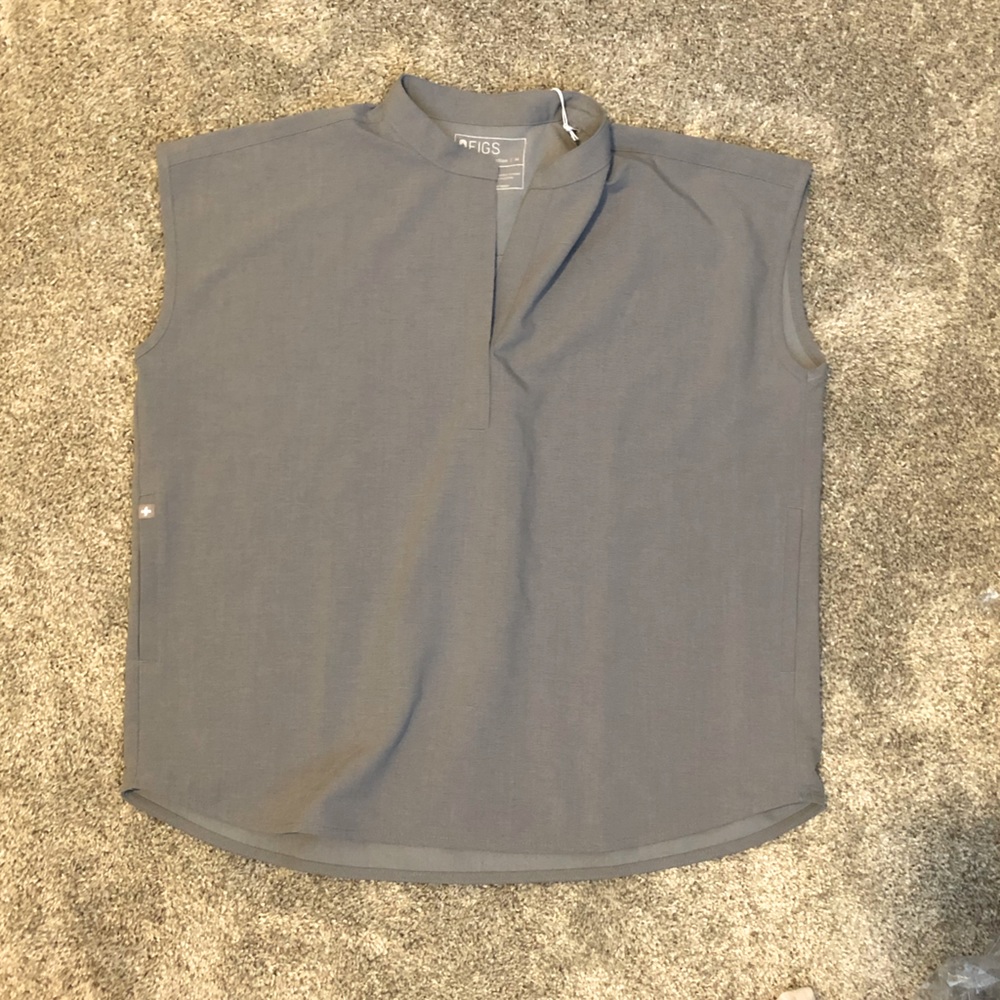 Fig rafaela oversized top. Size M